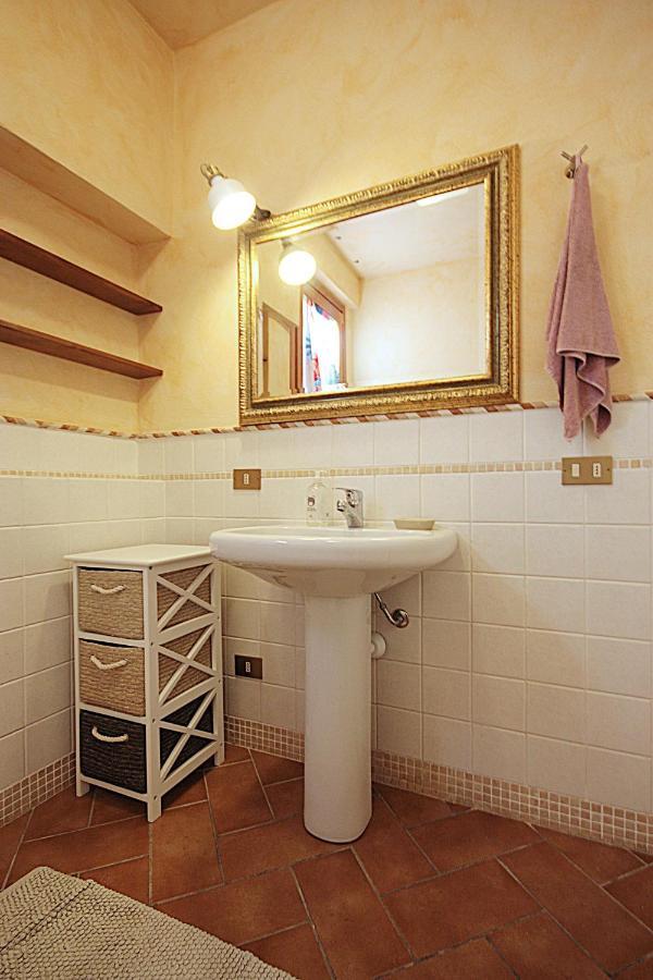 La Villa Degli Ulivi โซยาโน เดล ลาโก ภายนอก รูปภาพ